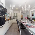 Shaula - Five Bedroom With Pool,sauna And Gym * Šibenik
