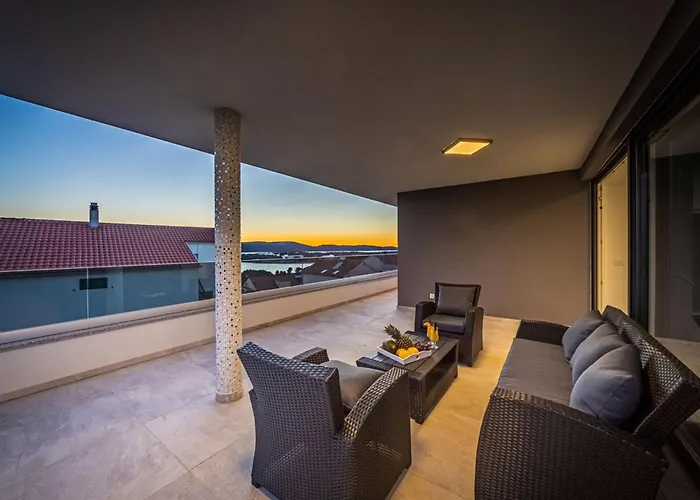 Shaula - Five Bedroom With Pool,sauna And Gym Villa *